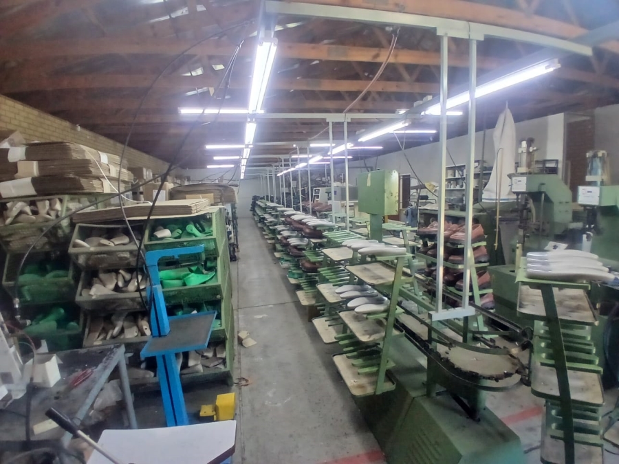 To Let Commercial Property for Rent in Tlhabane North West